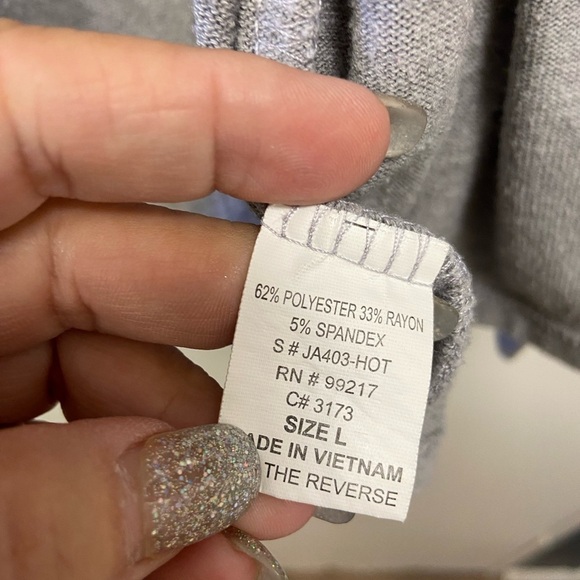 Charming Charlie size large women’s gray ruffled cardigan, long sleeves - Picture 4 of 7